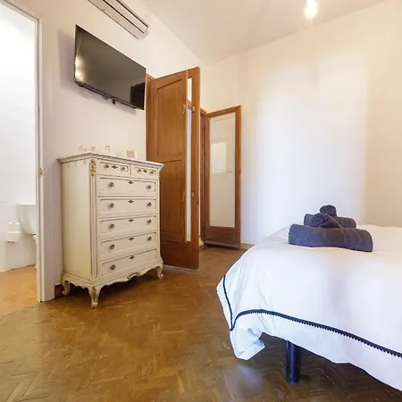 El Palauet De Apartment *